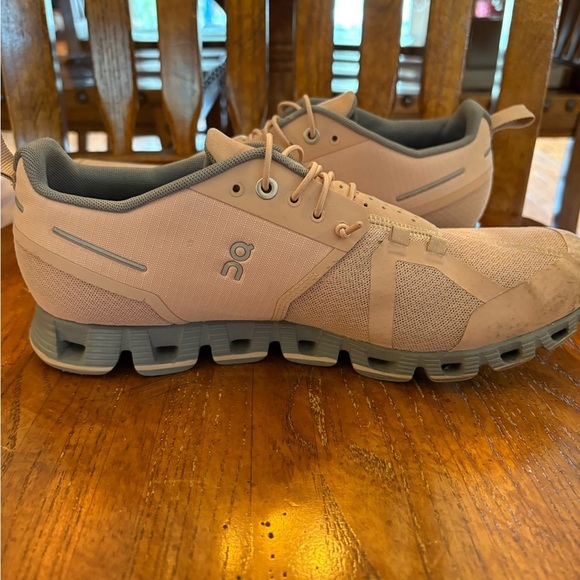 On Running Cloud Women’s Waterproof Shoes – Size 9– Blush Pink & Gray - Picture 8 of 11